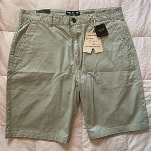 Free Planet stretch 36 organic cotton shorts